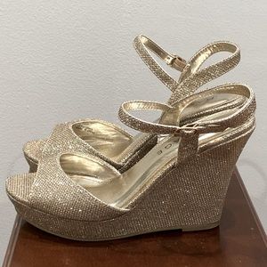 Rampage Chrissy platform ankle strap wedge sandal.